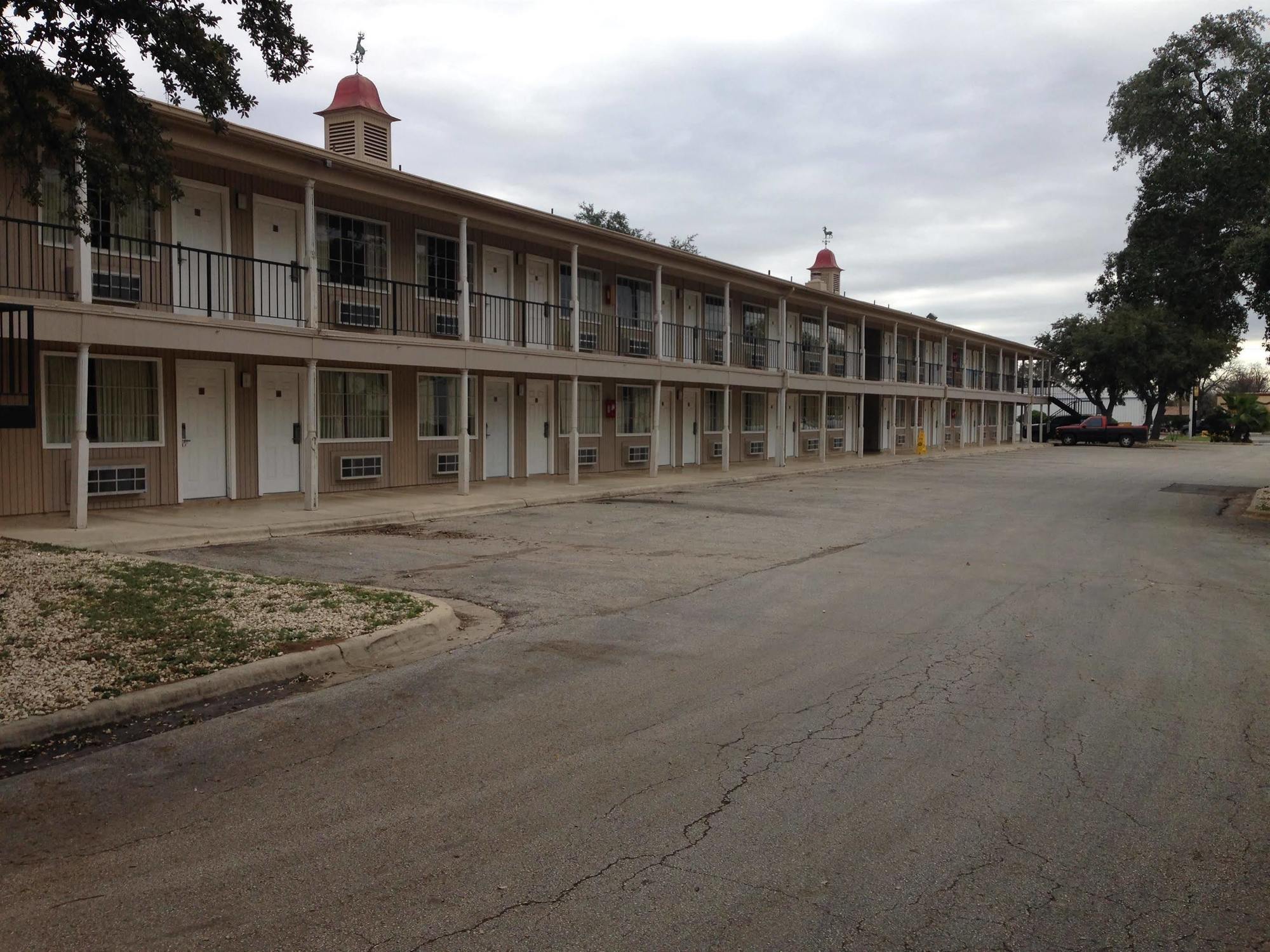 Inn Of Uvalde Exterior foto
